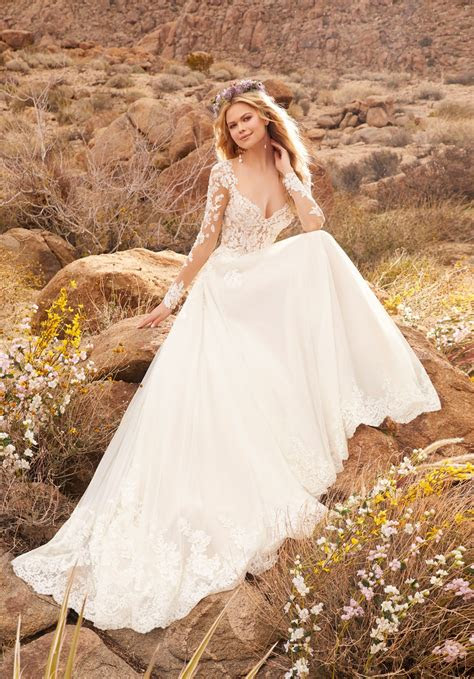 In fact, it's made up of red, green, yellow, blue and orange. Mori Lee 2078 Reagan Dress - MadameBridal.com