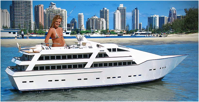 Have you seen this HUGE model ship Cosmos 2 - RCU Forums