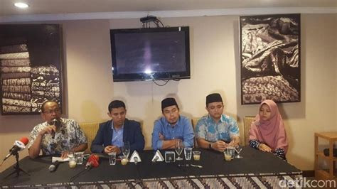 kadernya tersangka hoax selingkuh mentan  pembelaan
