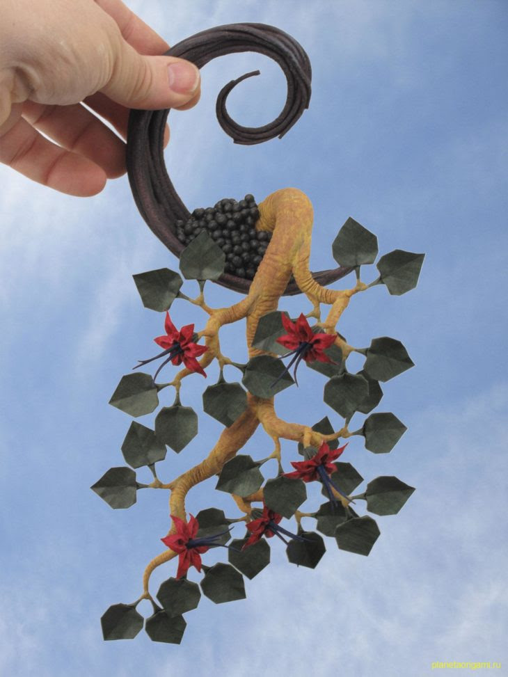 http://planetaorigami.ru/wp-content/uploads/Hang-3.jpg