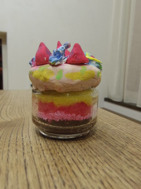 紙粘土のカップケーキ２ 写真共有サイト フォト蔵