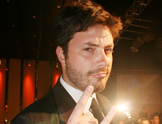 http://itvibopedatv.files.wordpress.com/2009/10/danilo20gentili_nota_271108.jpg