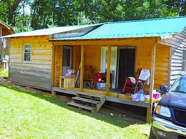 VIDEO How to Build Your Own Mortgage-Free Small Home ...