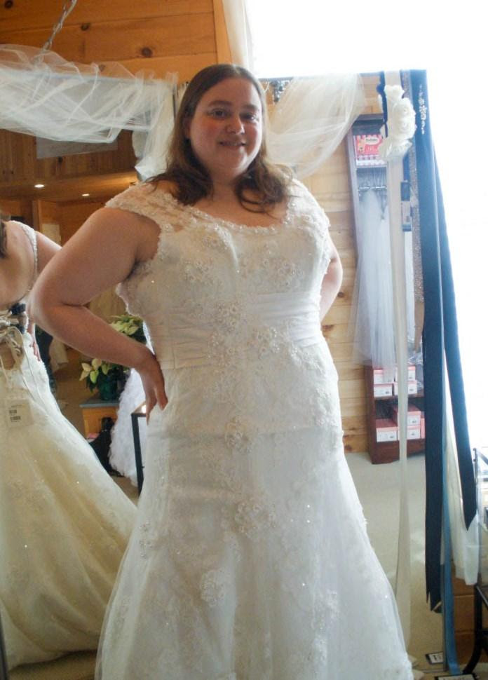 Plus size models in wedding dresses PlusLook eu Collection Plus size models in wedding dresses PlusLook eu Collection