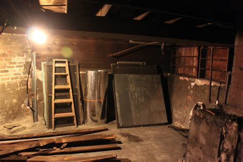 cleaning  basement part  avoisioncom avoisioncom