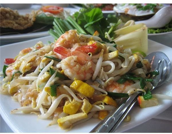 thai food calories pad thai