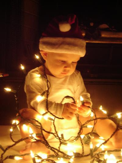 Baby's First Christmas photo card poses....