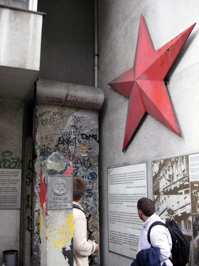 Checkpoint Charlie: Rem Koolhaas Berlin Building - e-architect