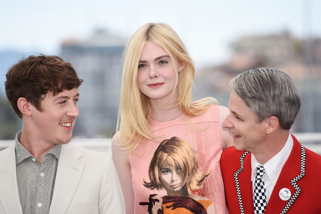  nàng tiên xuống mô tả chính xác Elle Fanning tại Cannes năm - hình ảnh 39 "title =" nàng tiên xuống mô tả chính xác Elle Fanning tại Cannes năm - hình ảnh 39 "rel =" lightbox "PHOTOID =" e3212190-3f12 - 11e7-9c5b-474288254b07 "type =" "style =" ảnh max-width: 100%; "Dữ liệu ban đầu =" http: // kenh14cdn. com / 2017 / elle-quạt thổi quyết-talk-cô gái bên Photocall-pr7bybk4koyx-1495473571117.jpg "width =" "height =" "> </div> <div class=