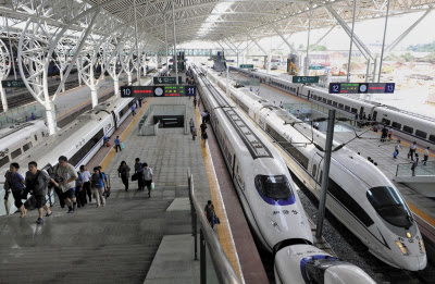 上海 南京間の高速鉄道が開通 中国が世界一に