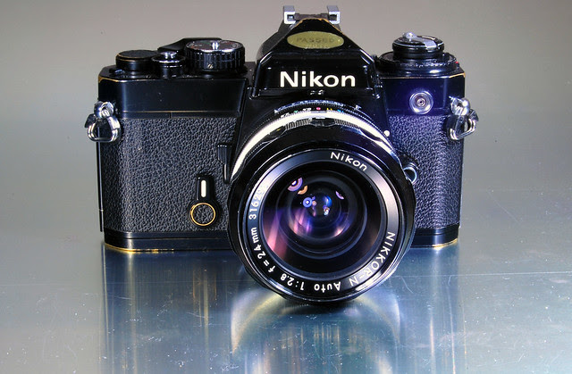 Nikon FE