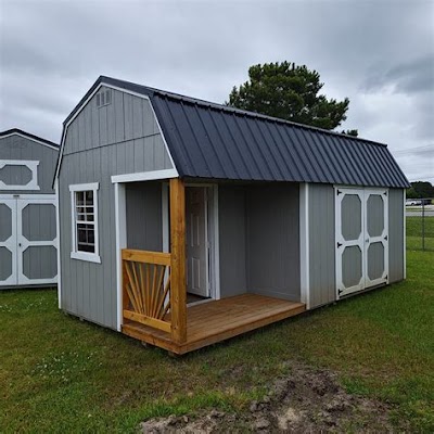 Designing A Yard Barn-Themed Room With Silo Structure