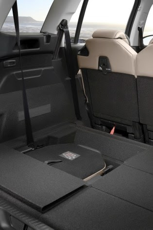  Nouveau Citroën Grand C4 Picasso : Le grand Technospace (spécifications, galerie, vidéo)