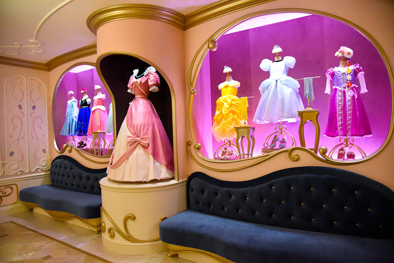 憧れのディズニープリンセスにパークの魔法で大変身 ビビディ バビディ ブティック 2店舗目が登場 東京ディズニーランドのワールドバザール内に4月21日オープン トラベル Watch