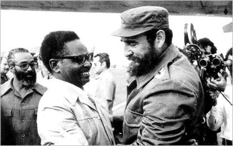“La sangre de cubanos y angolanos se unió para abonar la libertad”, diría Fidel en el aniversario 30 de la gesta, una libertad disfrutada por el pueblo de tan apartado lugar de la geografía africana. 