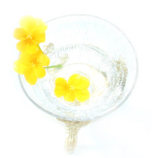 切り花を長く楽しむ為の水揚げ方法と管理方法 長崎のフラワーデザイナーaki S Blog
