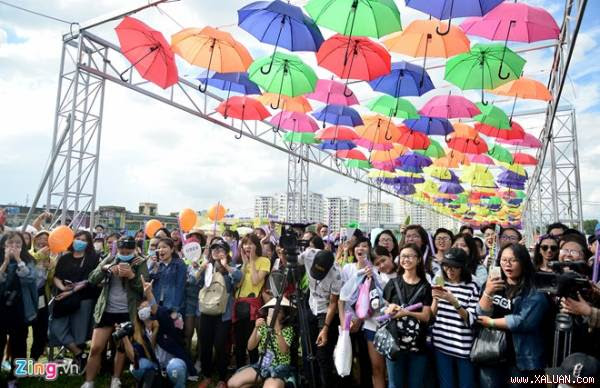 Dàn ca sĩ trẻ khuấy đảo lễ hội Zing Music Space