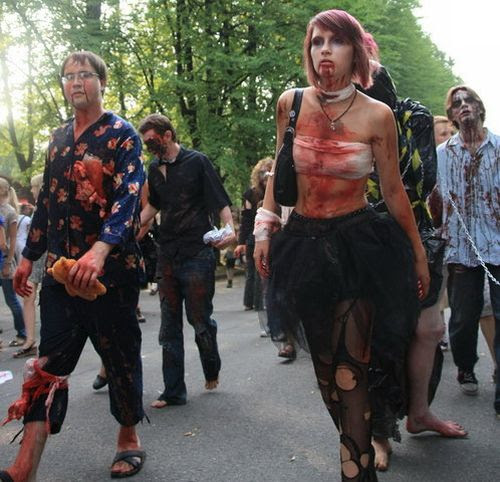 Zombie Walk in Saint Petersburg, Russia (85 pics)