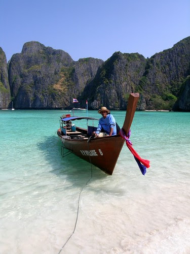 Phuket Resorts, Fullmoon Party, Phuket Holidays, Phuket Hotels, Mangosteen Resort, Phuket Honeymoon, Phuket Mangosteen, Thailand, Phuket Thailand, Thailand Resorts, Phuket Resort, Romantic Resort, http://www.mangosteen-phuket.com, The Mangosteen Boutique  by Mangosteen Resort.
