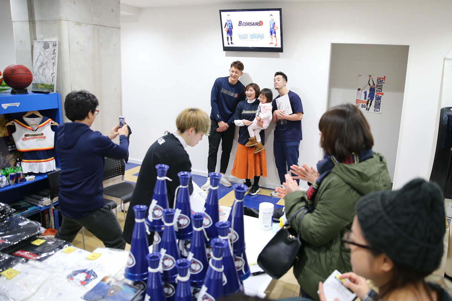 ビーコルがヴィレッジヴァンガード ルミネ横浜店とコラボイベント B Cor Magazine