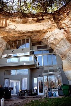 "Amazing and Unusual Cave House in Festus, Mo" ok I was going to pin this because of the cool architecture, and then I read the caption and it's in some place called FESTUS!! Must repin
