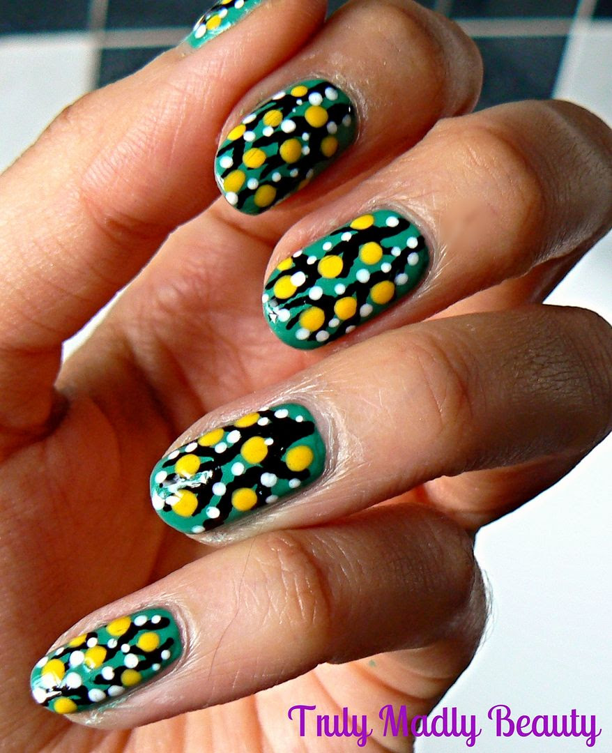Spring Blossoms Dotticure
