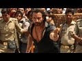BULLET RAJA: Saif Ali Khan Stalls Traffic In Lucknow