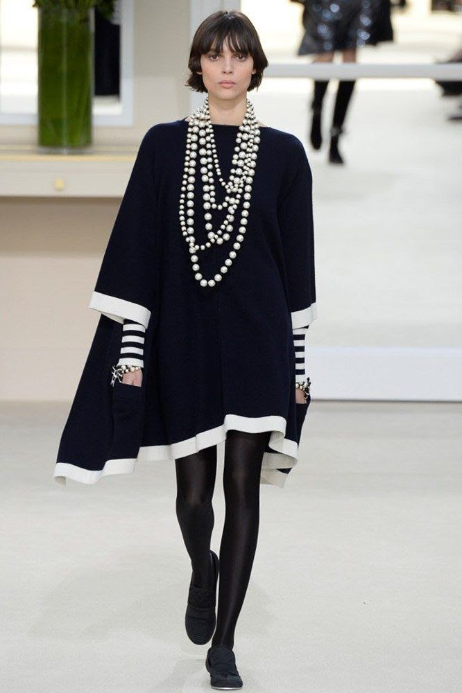 نتيجة بحث الصور عن ‪sexy high collar winter fashion show‬‏