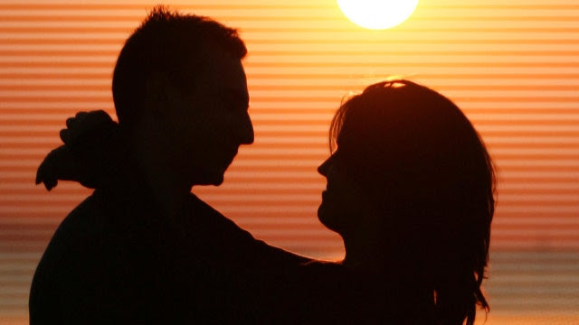 pros and cons of dating someone in the military