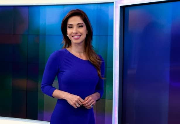 Neila Medeiros comanda o "SBT Notícias"