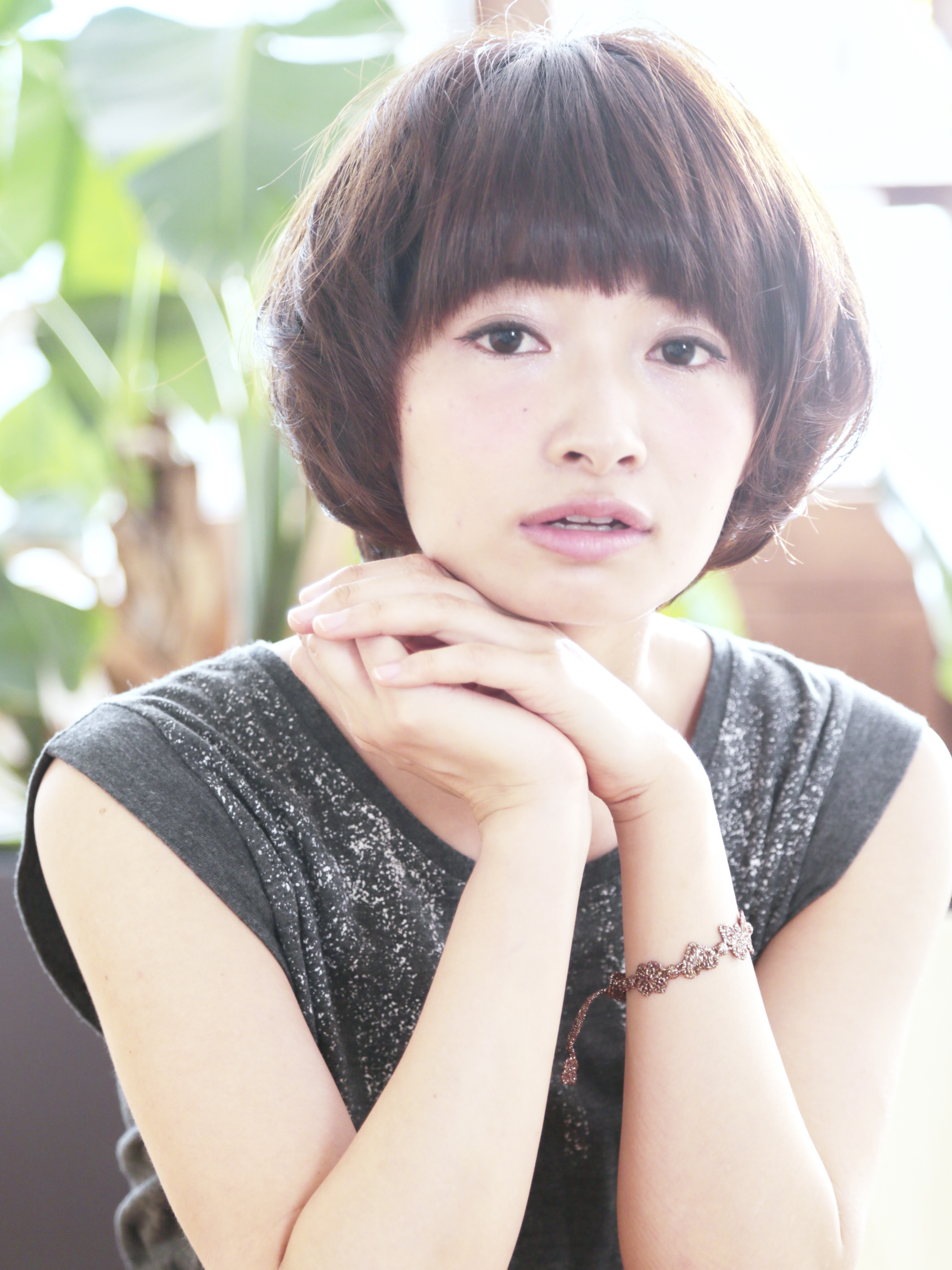 可愛いけどどこか上品な マッシュベースのフェザーボブ 巣鴨の美容室 美容院 コミュニティサロンと和