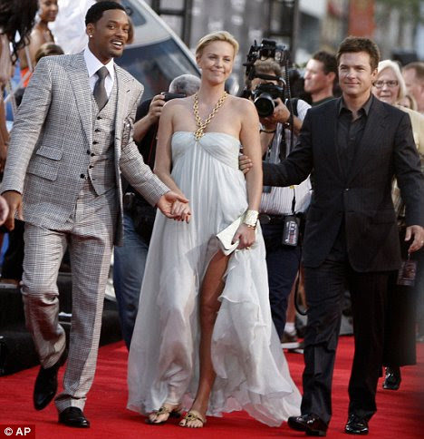 will smith wife red carpet. Smith