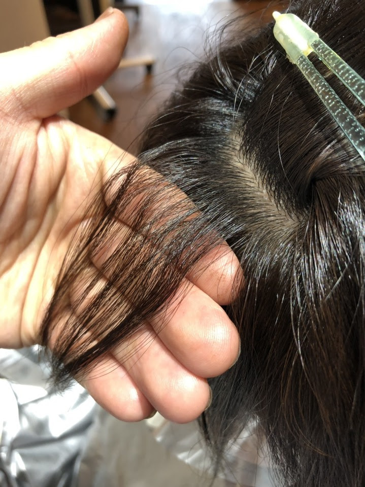 縮毛矯正で前髪の根元がカクっと折れた 根折れ修正例 ブログ 練馬の縮毛矯正 に強い美容院 Liber リベル 石神井公園駅近のプライベートヘアサロン