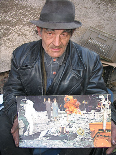 Barladeanu Gallery: Artist Ion Barladeanu