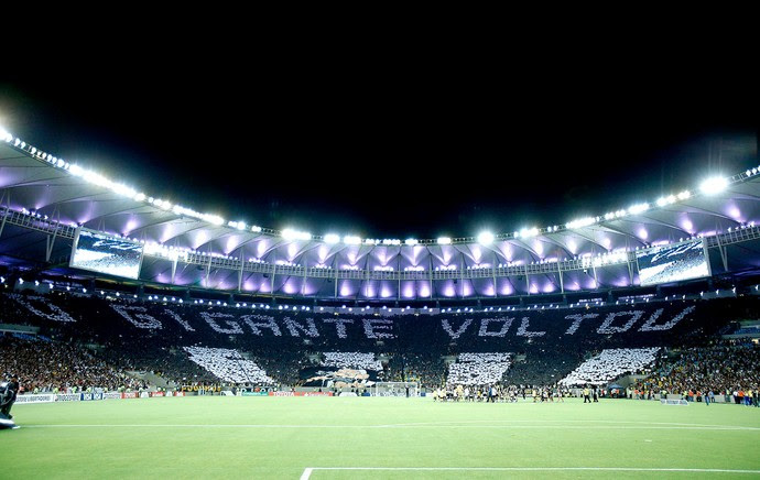 torcida Botafogo mosaico Maracanã (Foto: Alexandre Cassiano / Agência O Globo)