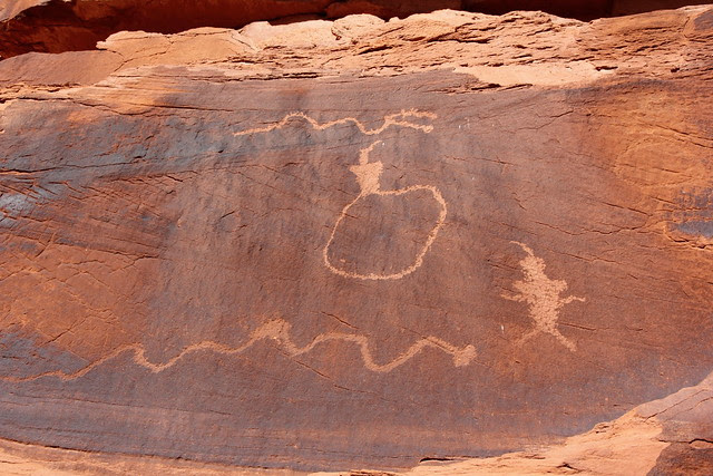 IMG_5343 Jug Handle Arch Rock Art