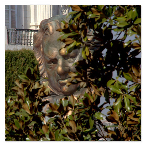 goya, en la plaza de oriente
