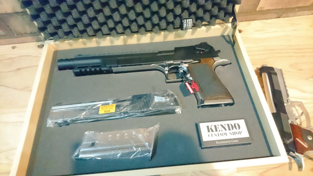 新商品限定4丁 ライトニングホーク バイオハザード Cqb Limited