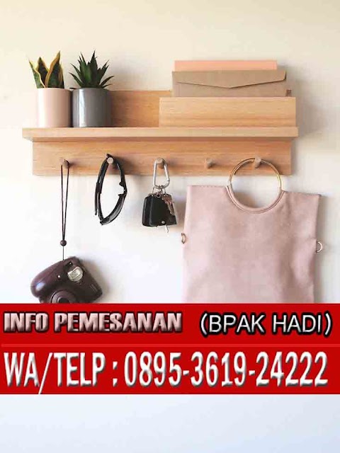 model rak bunga bertingkat dari kayu