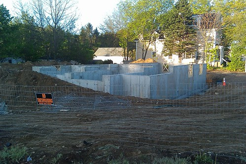 New Cottage St condos - 1