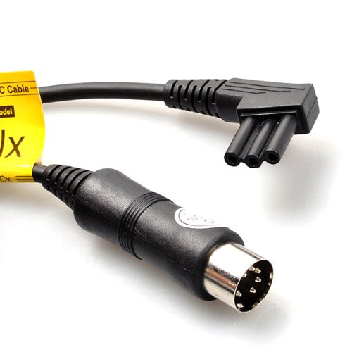 Godox External Flash Battery Pack Cable for Canon 430EZ, 540EZ, 550EX, Cannon 580EX, 580EX II and other flash model with same type of input power port.