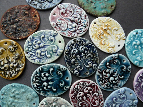 Porcelain jewelry components