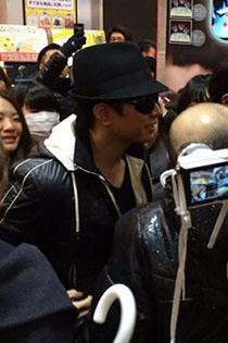 生田斗真大雪中乘電車宣傳《土龍之歌》感謝觀眾支持@ ジャニーズ情報 