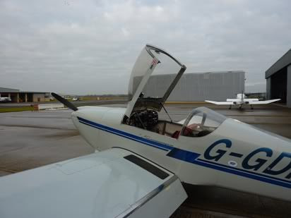 G-GDRV on the ground at Gloucester