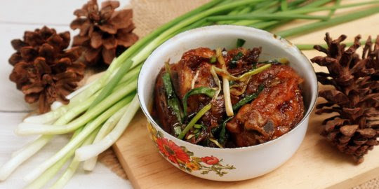 10 Cara Masak Ayam Kecap Spesial Dari Goreng Mentega Sampai Ayam Kecap Filipina Merdeka Com