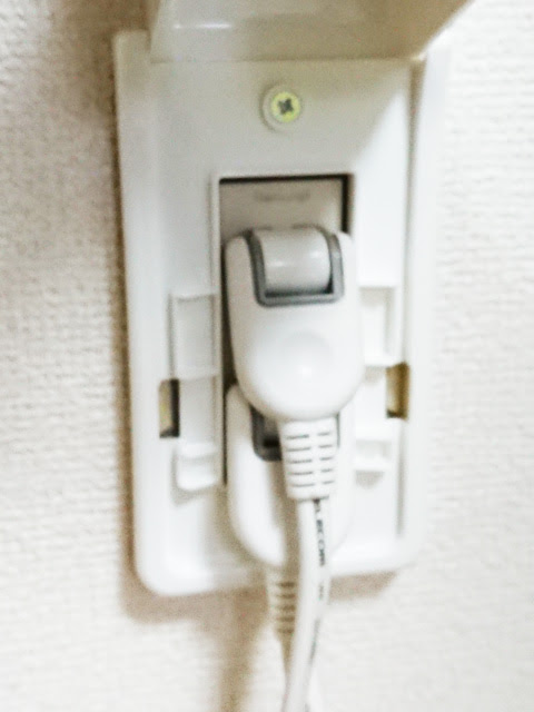 いたずら防止のコンセントカバー ワンランク上の僕になりたくて書いてるブログ