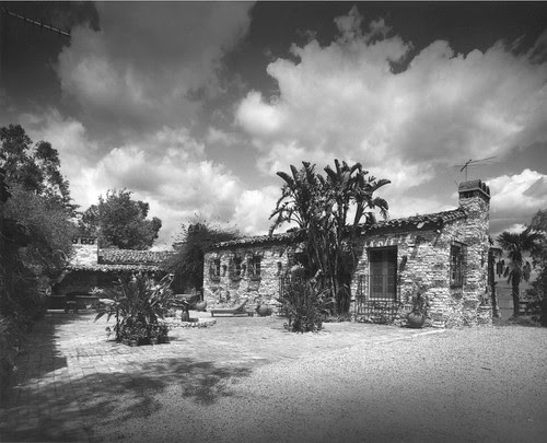 Lederer Residence and Immediate Environs