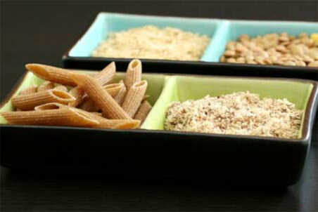 %20%28Replacing%20carbohydrates%20with%20protein%20in%20diet%20%28Thinkstock%20photos/Getty%20Images%29%29