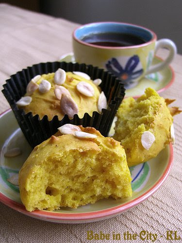 Pumpkin & Ginger Muffins With Masala Tea