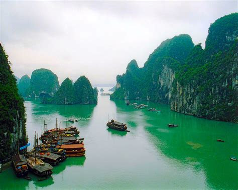top  places    vietnam tourist destinations